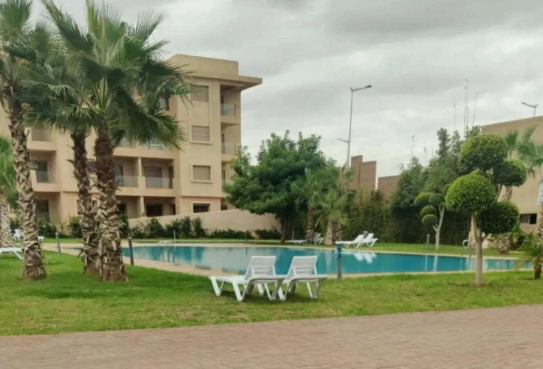 Un Elegant Appartement Meuble A Louer A Marrakech Avec Deux Piscines Et Une Vue Magnifique Marrakesh