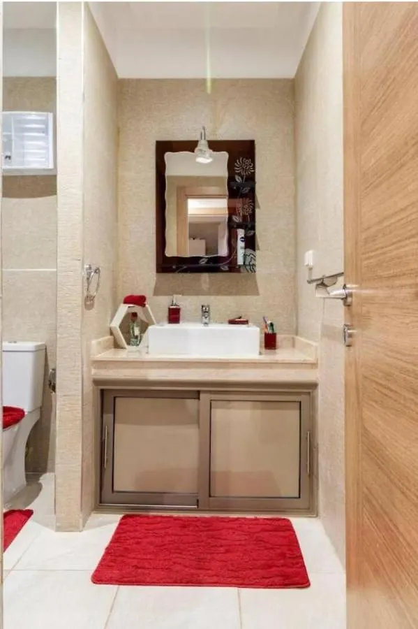 Un Elegant Appartement Meuble A Louer A Marrakech Avec Deux Piscines Et Une Vue Magnifique Marrakesh